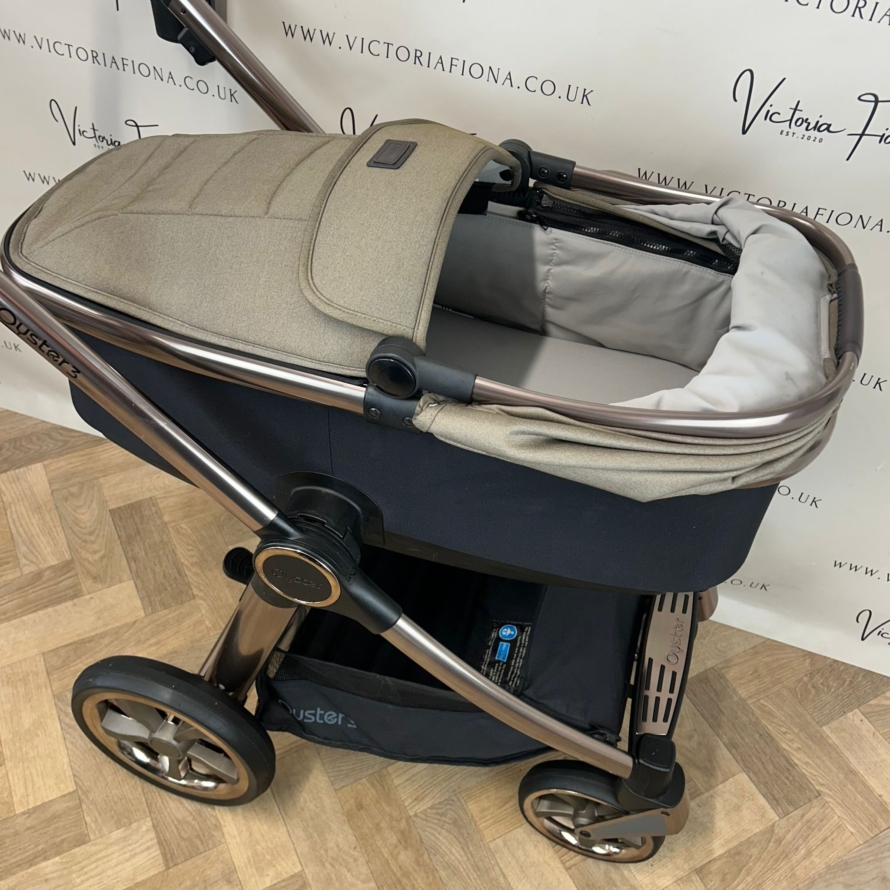 PRELOVED Babystyle Oyster 3 Pushchair & Carrycot - Mink - Image 4