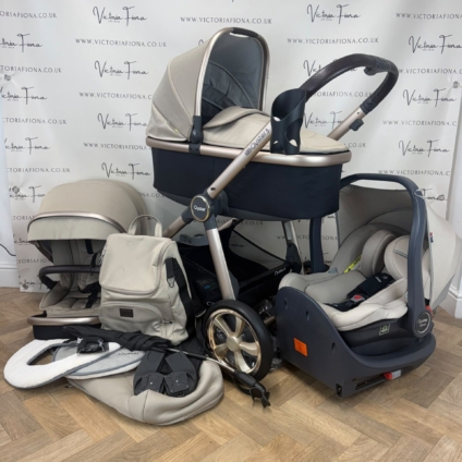 PRELOVED Babystyle Oyster3 Pushchair & Carrycot TRAVEL SYSTEM - Champagne🍾