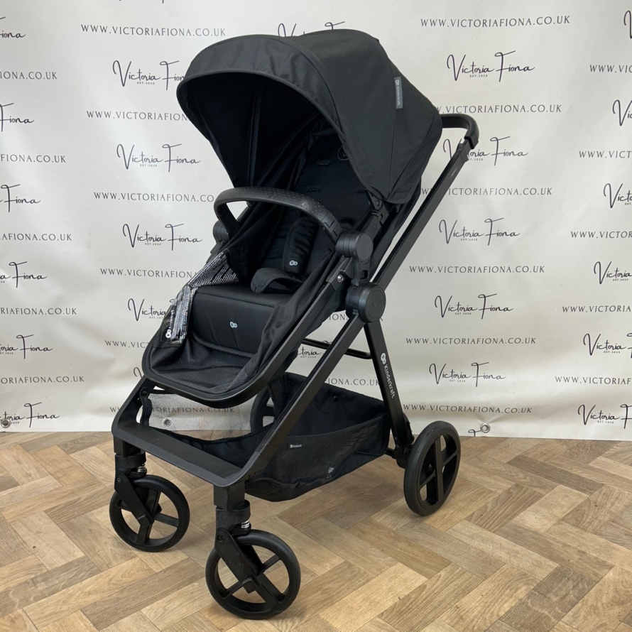 PRELOVED Kinderkraft Newly Pushchair & Car Seat - Black - Image 4