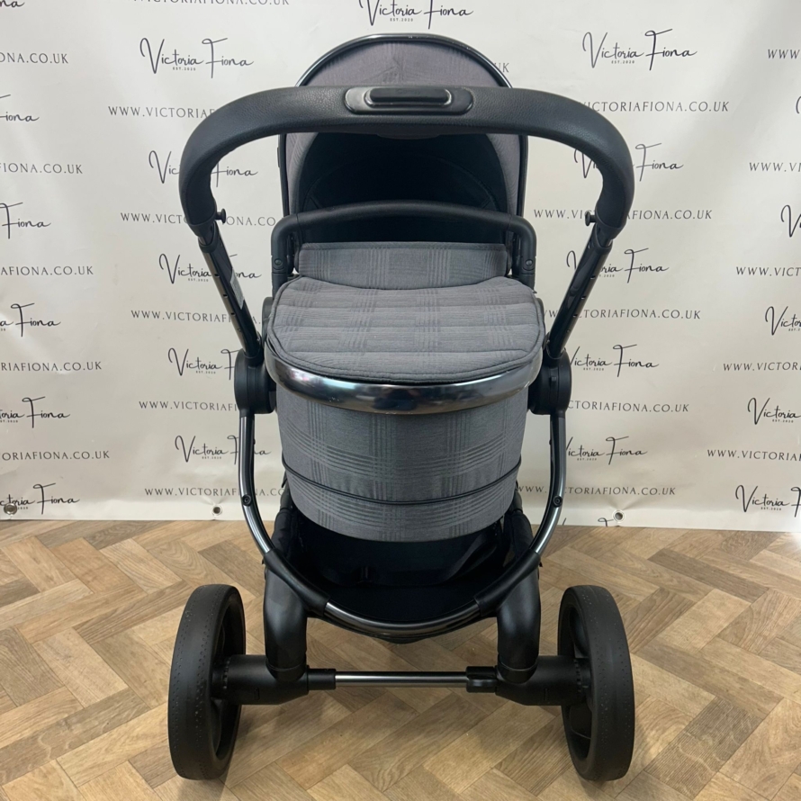 PRELOVED iCandy Peach 6 Pushchair & Carrycot - Dark Grey Check - Image 2