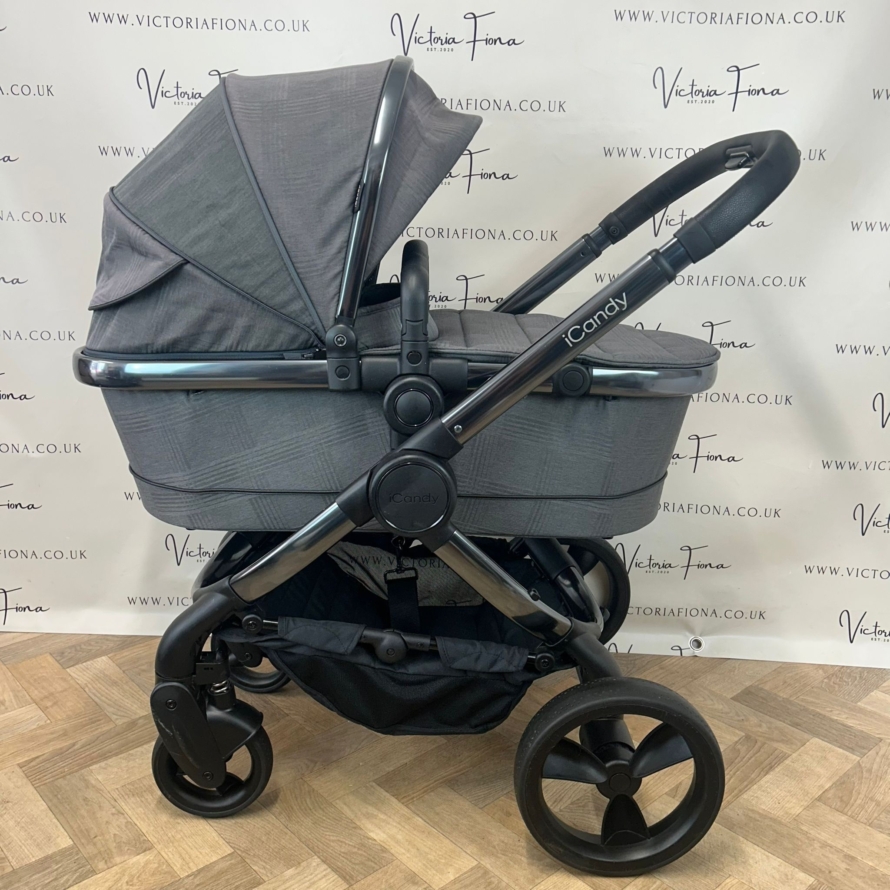 PRELOVED iCandy Peach 6 Pushchair & Carrycot - Dark Grey Check - Image 5