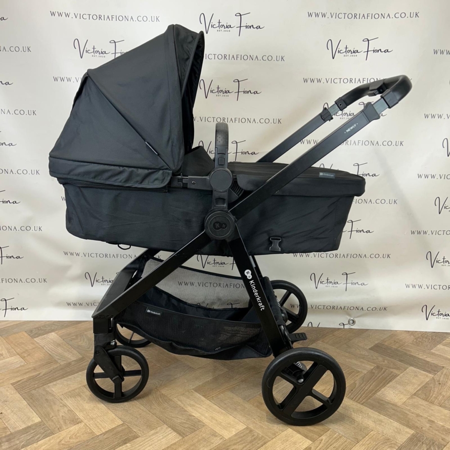 PRELOVED Kinderkraft Newly Pushchair & Car Seat - Black - Image 2