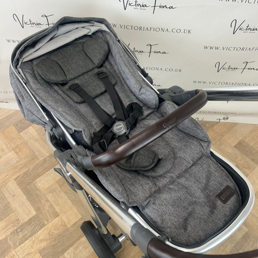 PRELOVED Babystyle Oyster 3 Pushchair - 0-22kg - Mercury Mirror - Image 3