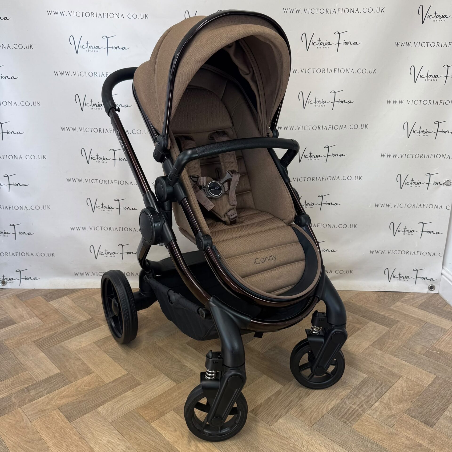 PRELOVED iCandy Peach 7 Pushchair and Carrycot - Coco - Image 9