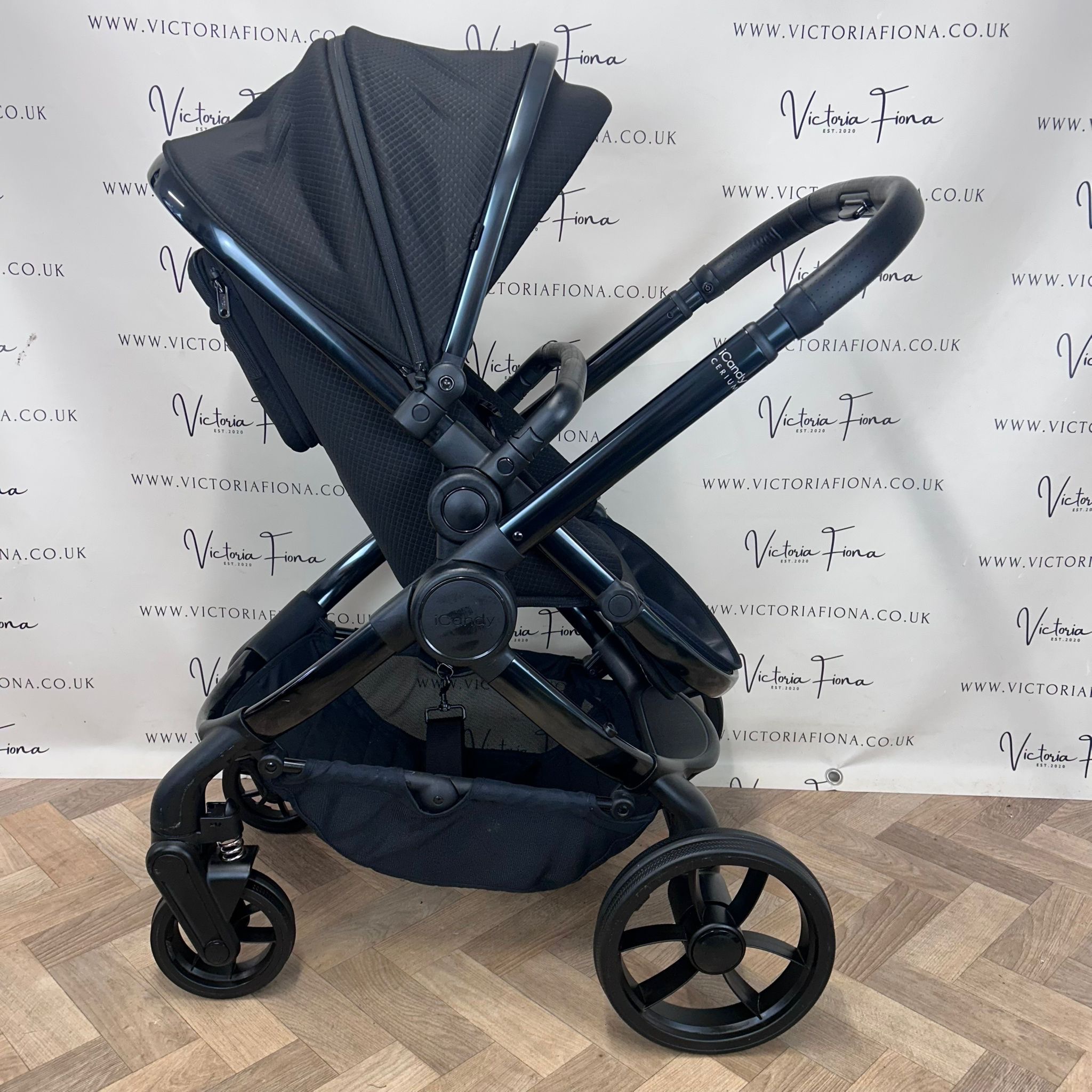 PRELOVED iCandy Peach 7 Pushchair with accessories - CERIUM BLACK - Image 6