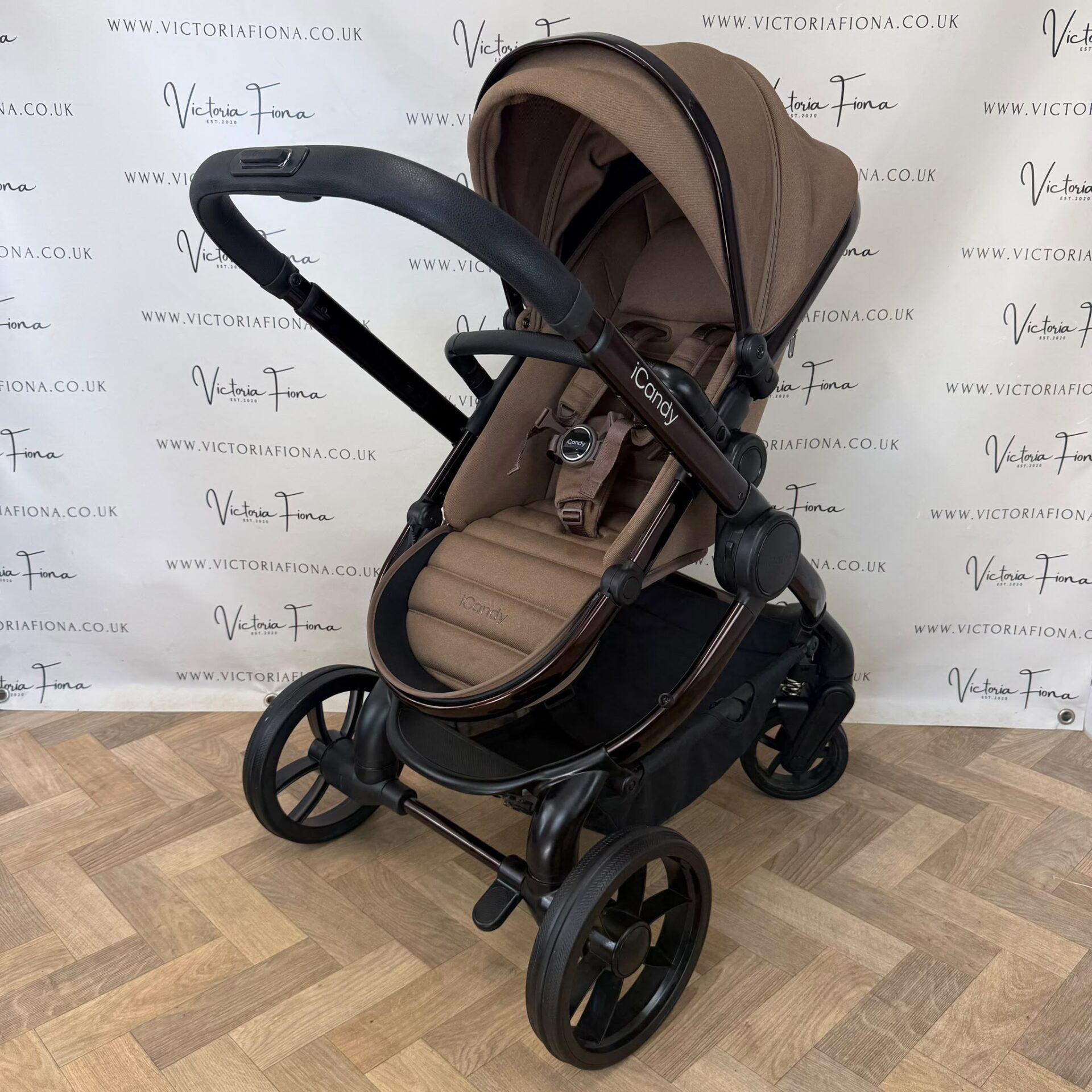 PRELOVED iCandy Peach 7 Pushchair and Carrycot - Coco - Image 6