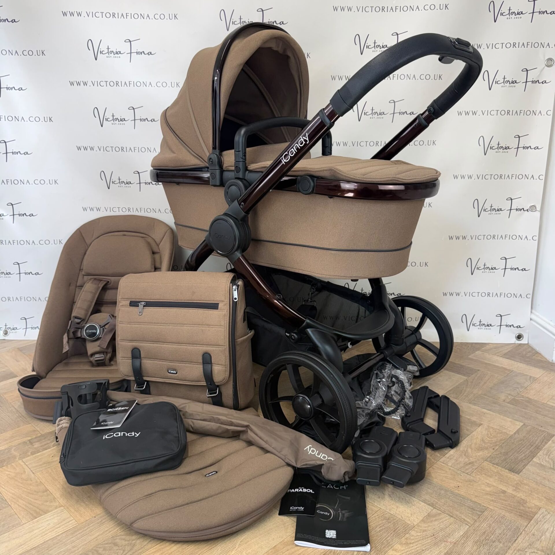 PRELOVED iCandy Peach 7 Pushchair and Carrycot - Coco