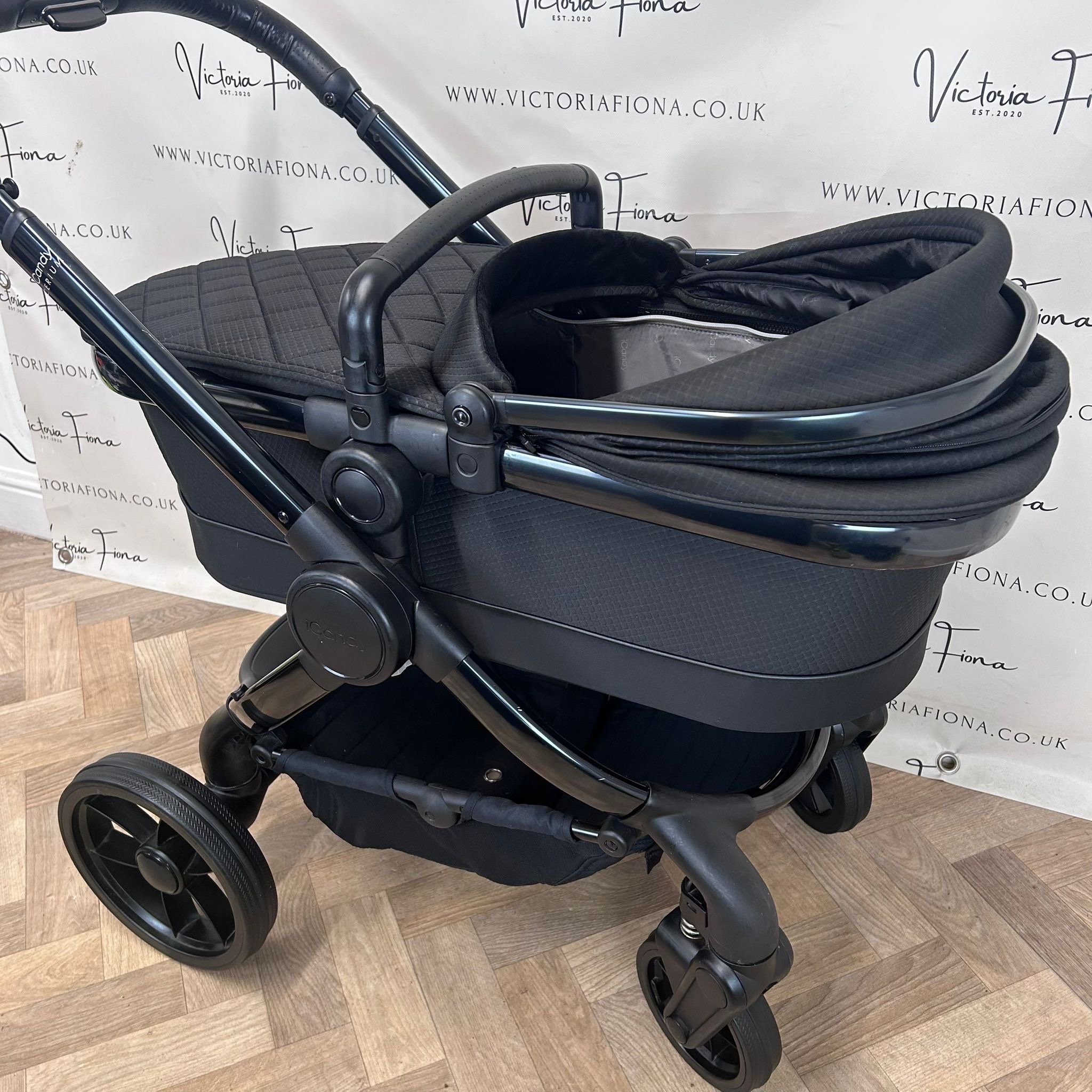 PRELOVED iCandy Peach 7 Pushchair with accessories - CERIUM BLACK - Image 4