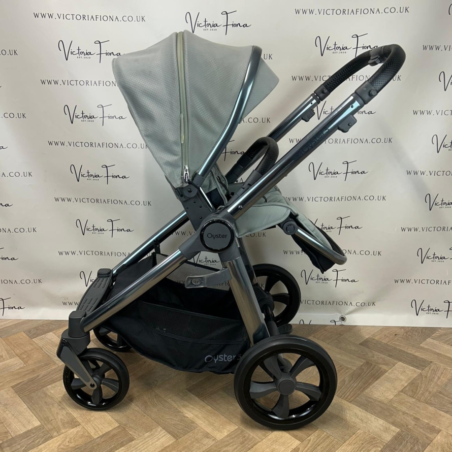 PRELOVED Babystyle Oyster 3 Pushchair - 0-22kg - Spearmint Green - Image 3