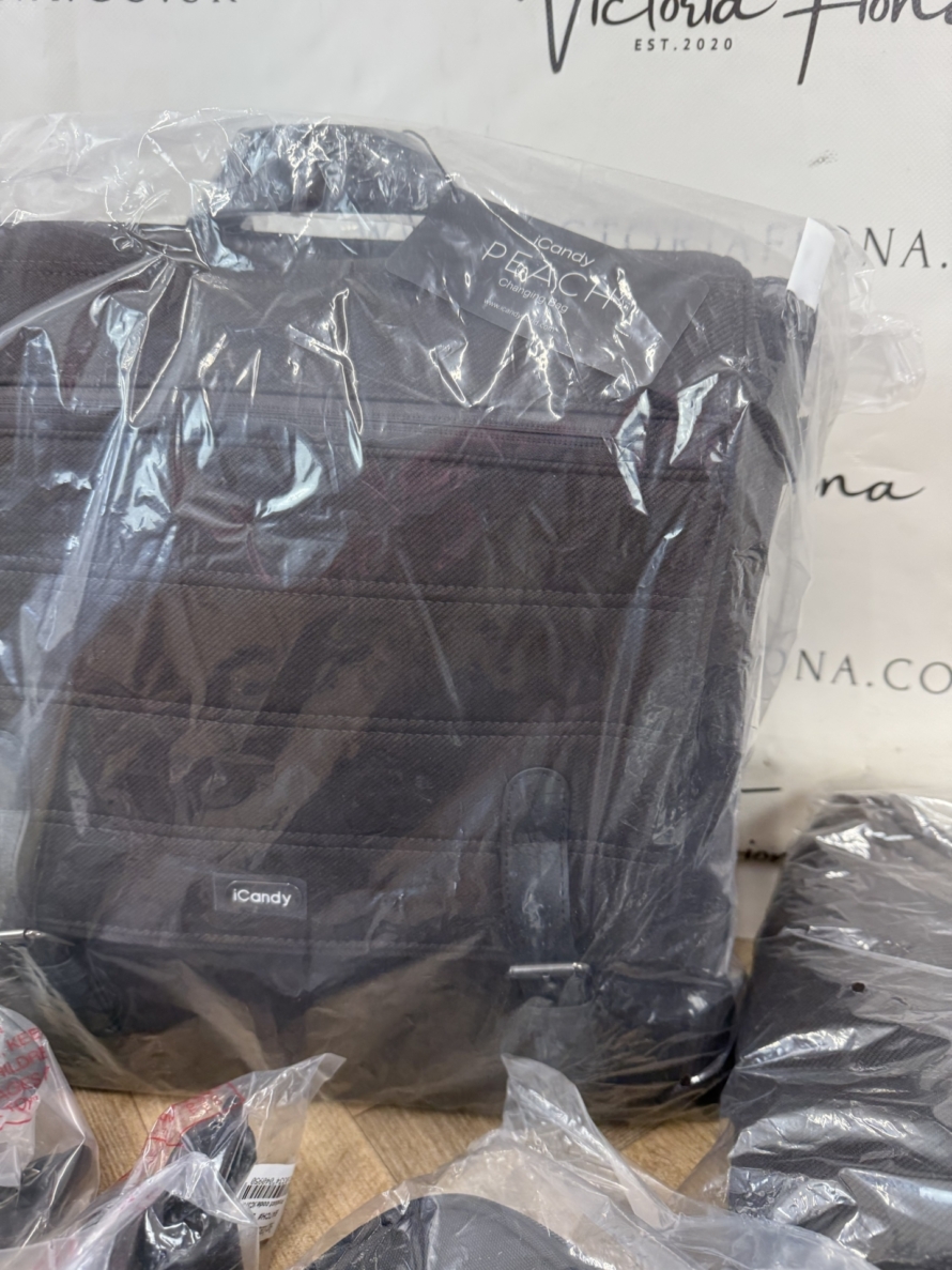 NEW iCandy Peach 7 Pushchair and Carrycot - Complete Bundle PECAN RRP£1593 - Image 11