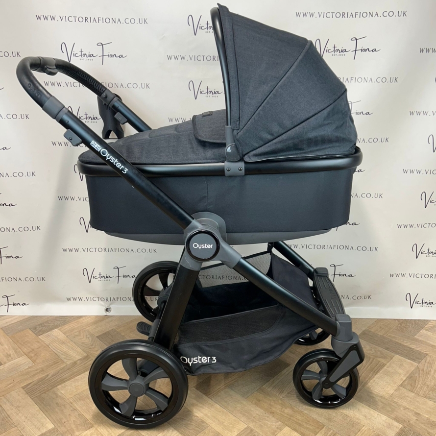 PRELOVED Babystyle Oyster 3 Pushchair & Carrycot Travel System - 0-22kg - Noir 🖤 - Image 2