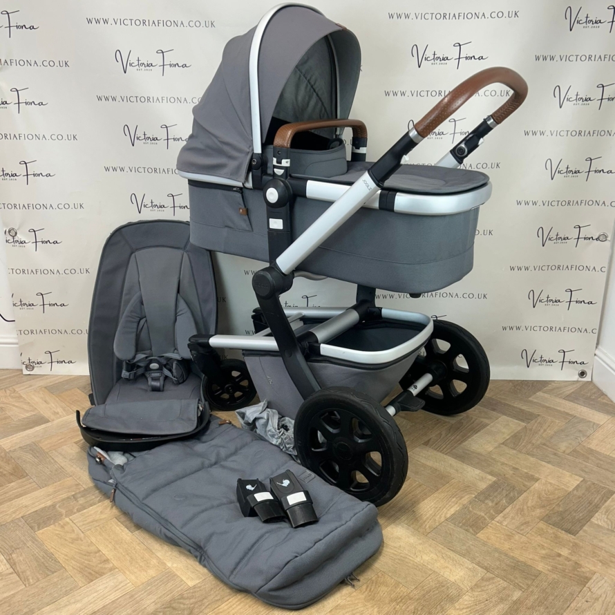 PRELOVED Joolz Day2 Earth Pushchair & Carrycot - Elephant Grey
