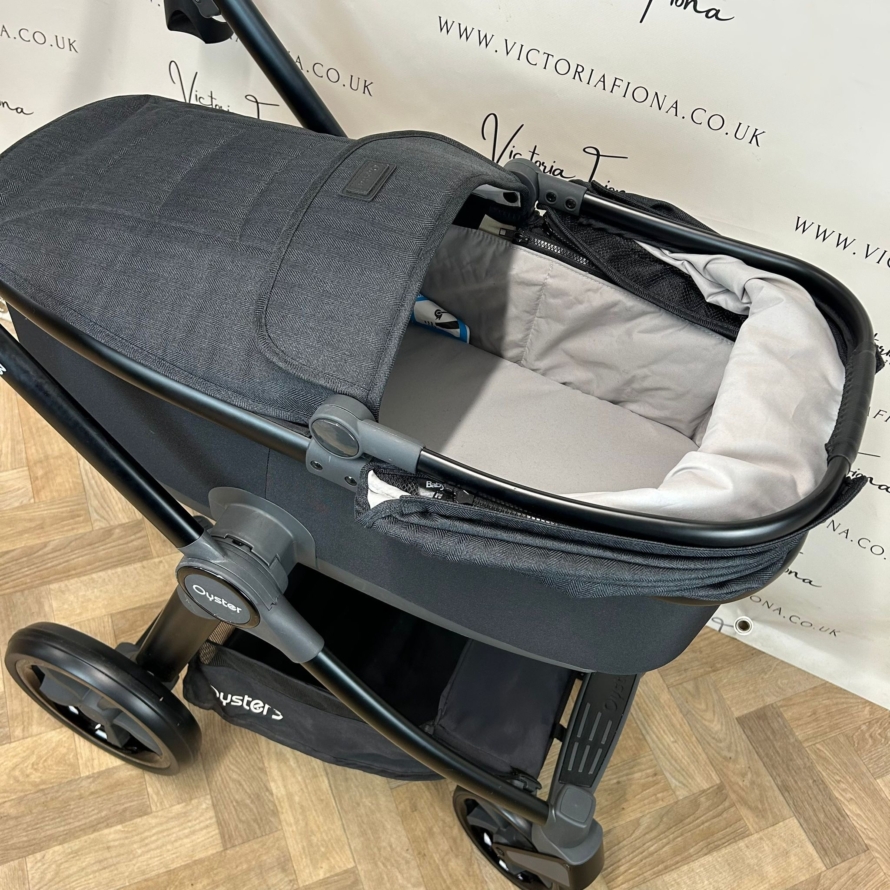 PRELOVED Babystyle Oyster 3 Pushchair & Carrycot Travel System - 0-22kg - Noir 🖤 - Image 5