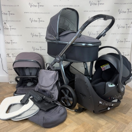 PRELOVED Babystyle Oyster 3 Pushchair Travel System with 360 Spin Lie Flat Car Seat - Fossil Grey