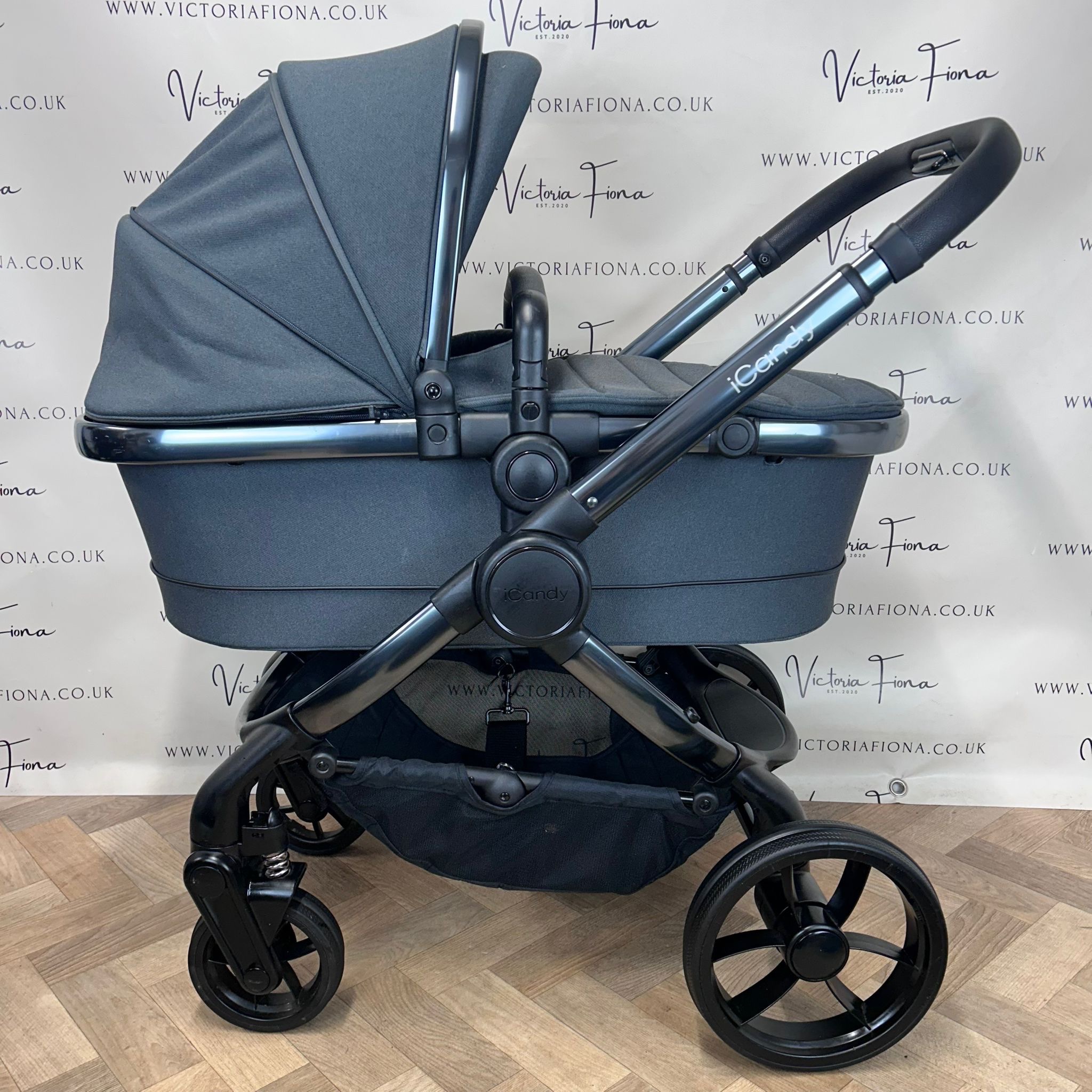 PRELOVED iCandy Peach 7 Tandem Double Pushchair with accessories - Dark Grey - Image 2