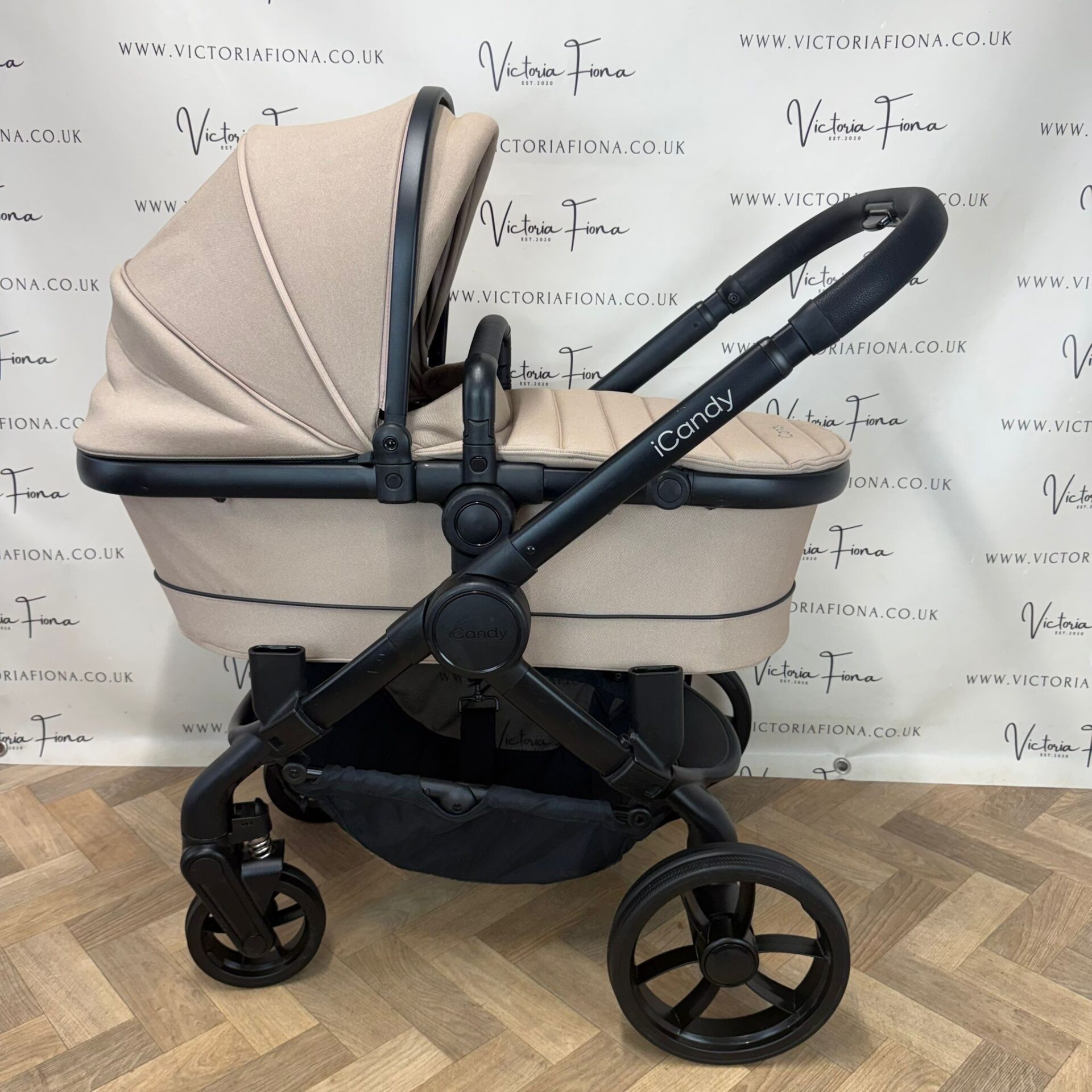 PRELOVED iCandy Peach 7 Tandem Double Pushchair with accessories - Cookie - Image 2