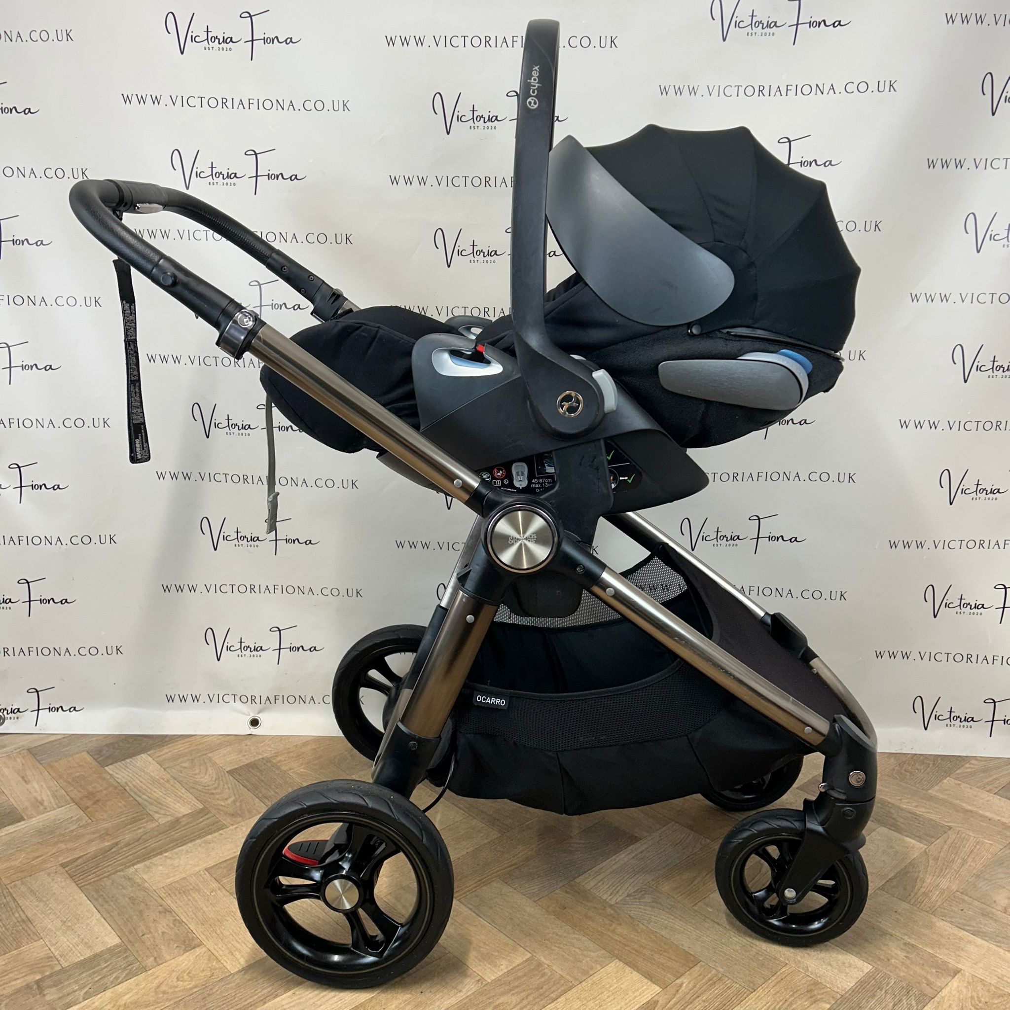PRELOVED Mamas And Papas Ocarro Pushchair & Carrycot with Cybex 360 Car Seat - Onyx Black 🖤 - Image 8