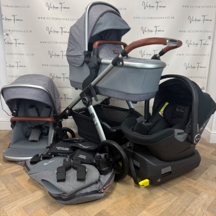 PRELOVED Silver Cross Wave Pushchair & Carrycot with Dream Car Seat & Isofix - Zinc