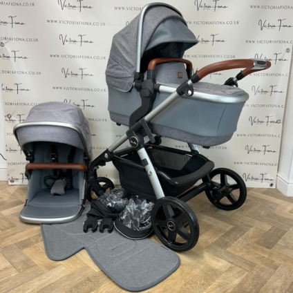 PRELOVED Silver Cross Wave Pushchair & Carrycot - Zinc