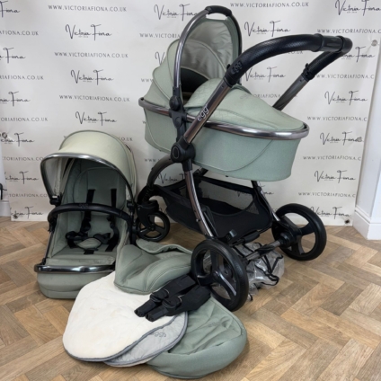 PRELOVED Egg2 Carrycot & Pushchair - Seagrass Green 💚