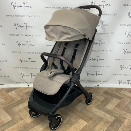 PRELOVED Silver Cross Clic Compact Stroller - Cobble Brown RRP£295