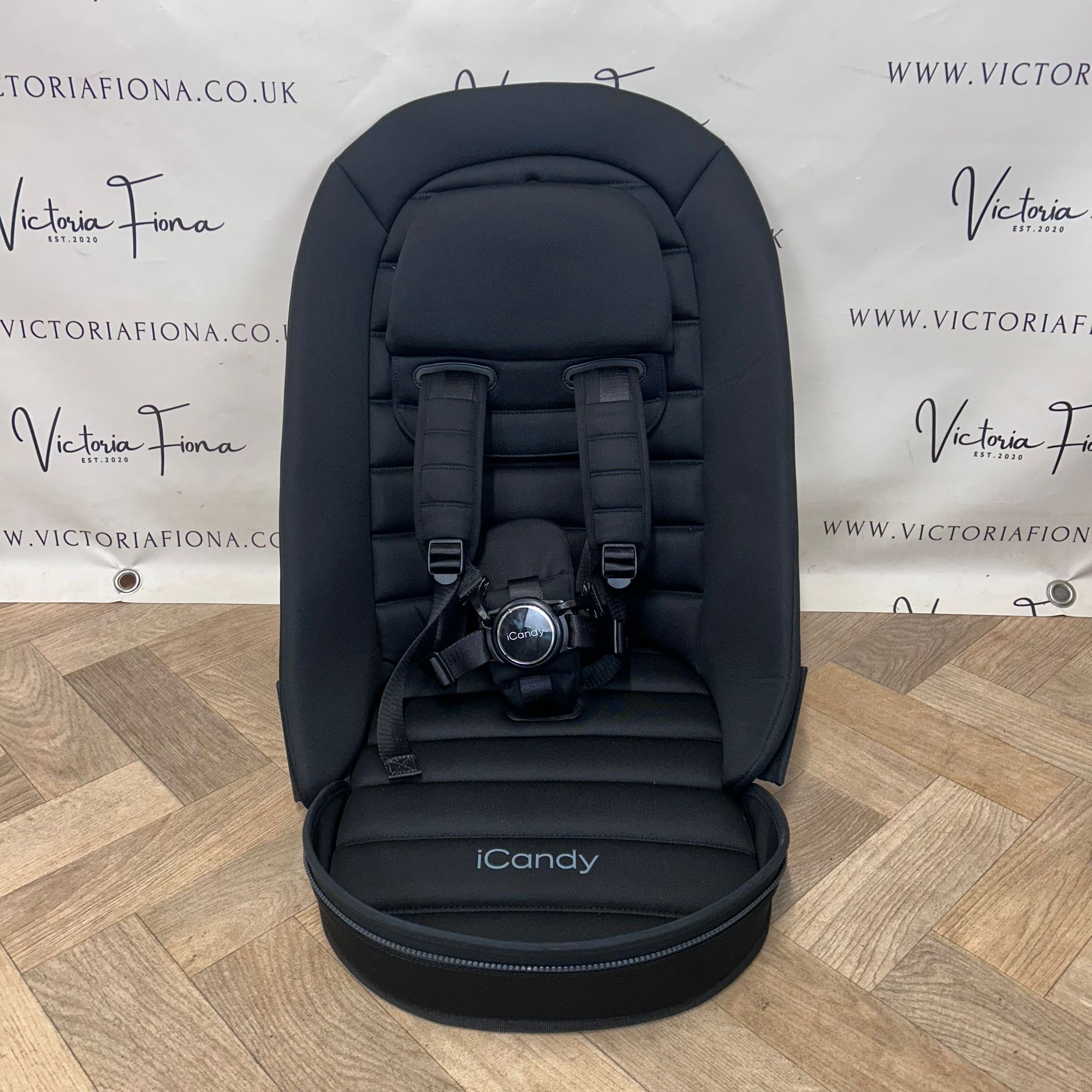 PRELOVED iCandy Peach 7 Pushchair with accessories and Cocoon Car Seat & Isofix - BLACK - Image 7