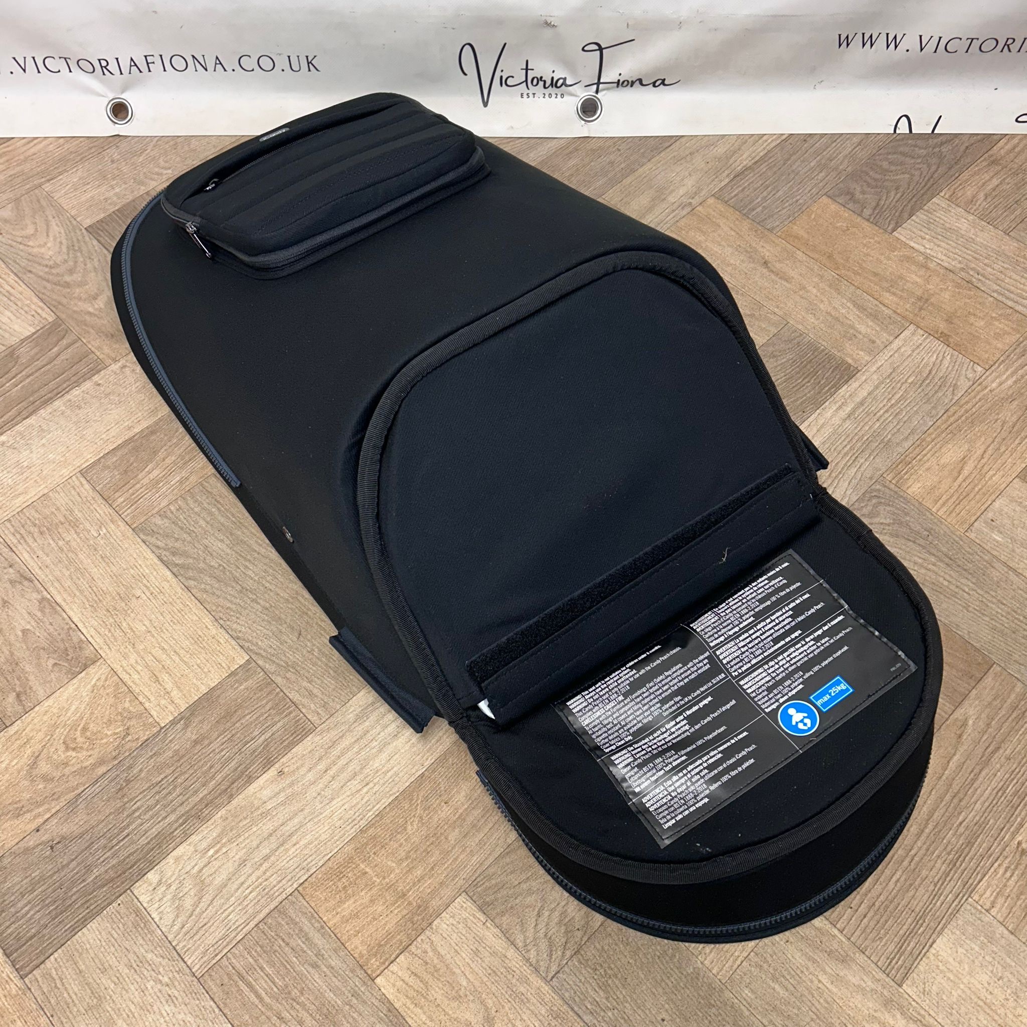 PRELOVED iCandy Peach 7 Pushchair with accessories and Cocoon Car Seat & Isofix - BLACK - Image 9