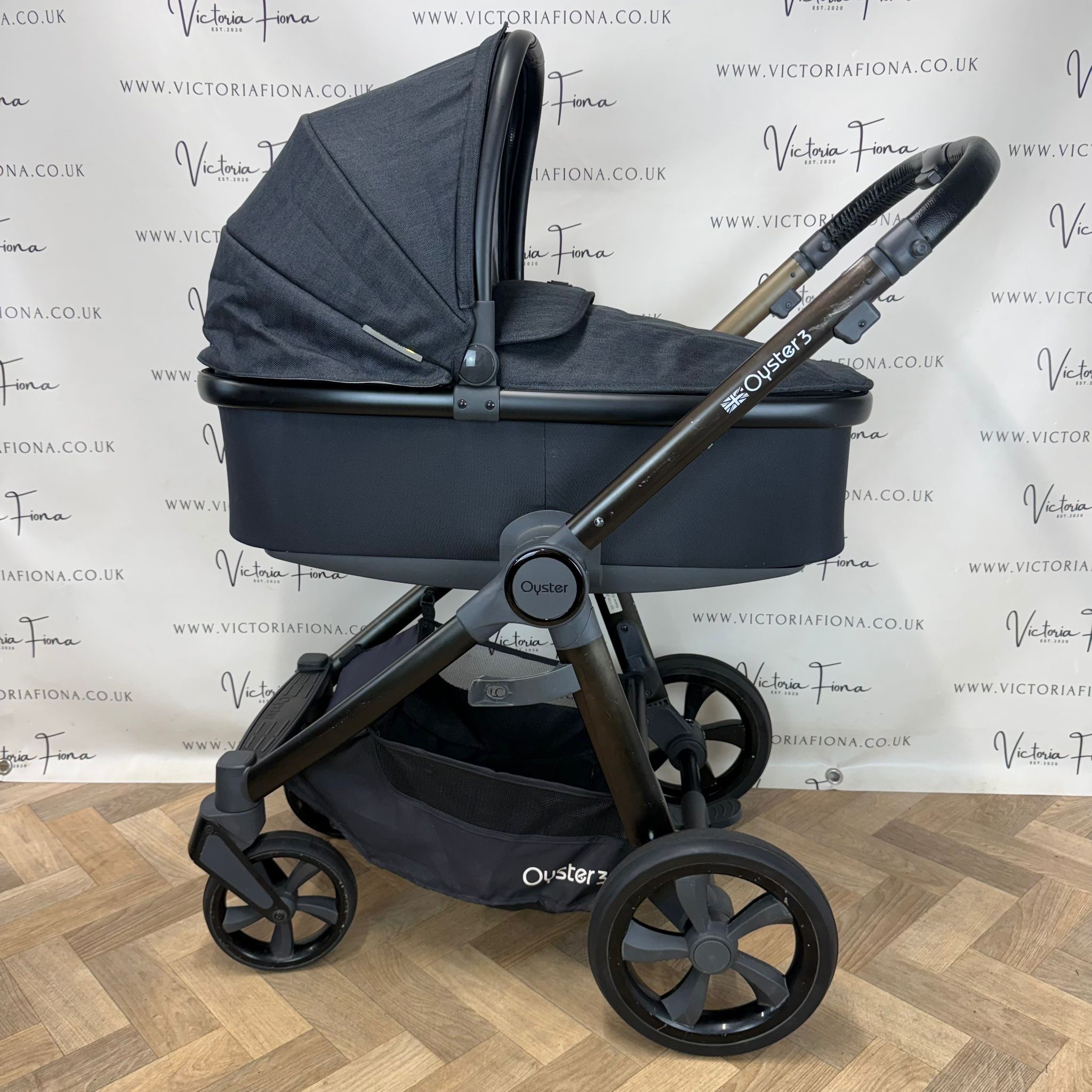 PRELOVED Babystyle Oyster 3 Pushchair & Carrycot - 0-22kg - Noir 🖤 - Image 5