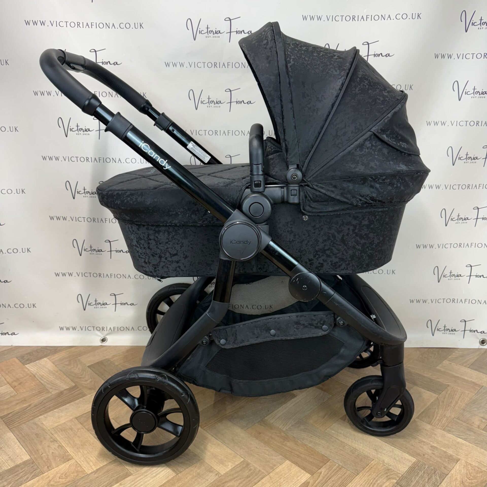 PRELOVED iCandy Orange Carrycot & Pushchair - Crushed Velvet - Image 2
