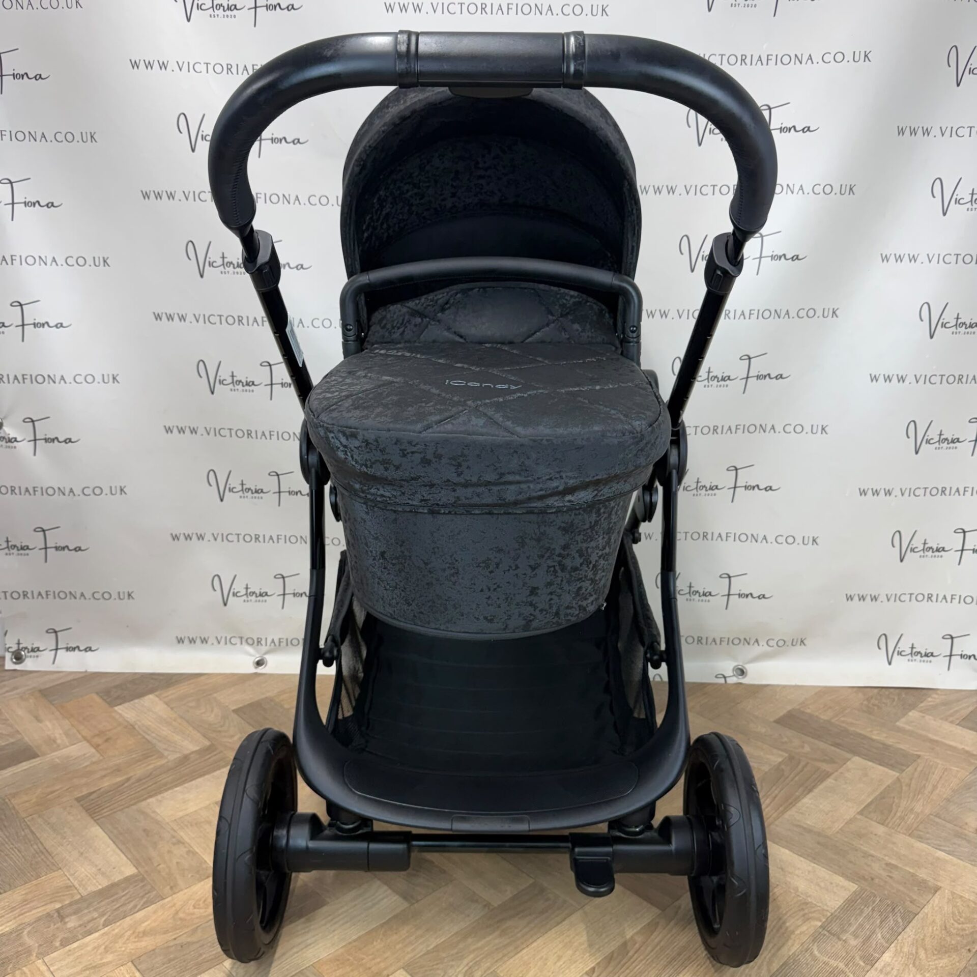 PRELOVED iCandy Orange Carrycot & Pushchair - Crushed Velvet - Image 4
