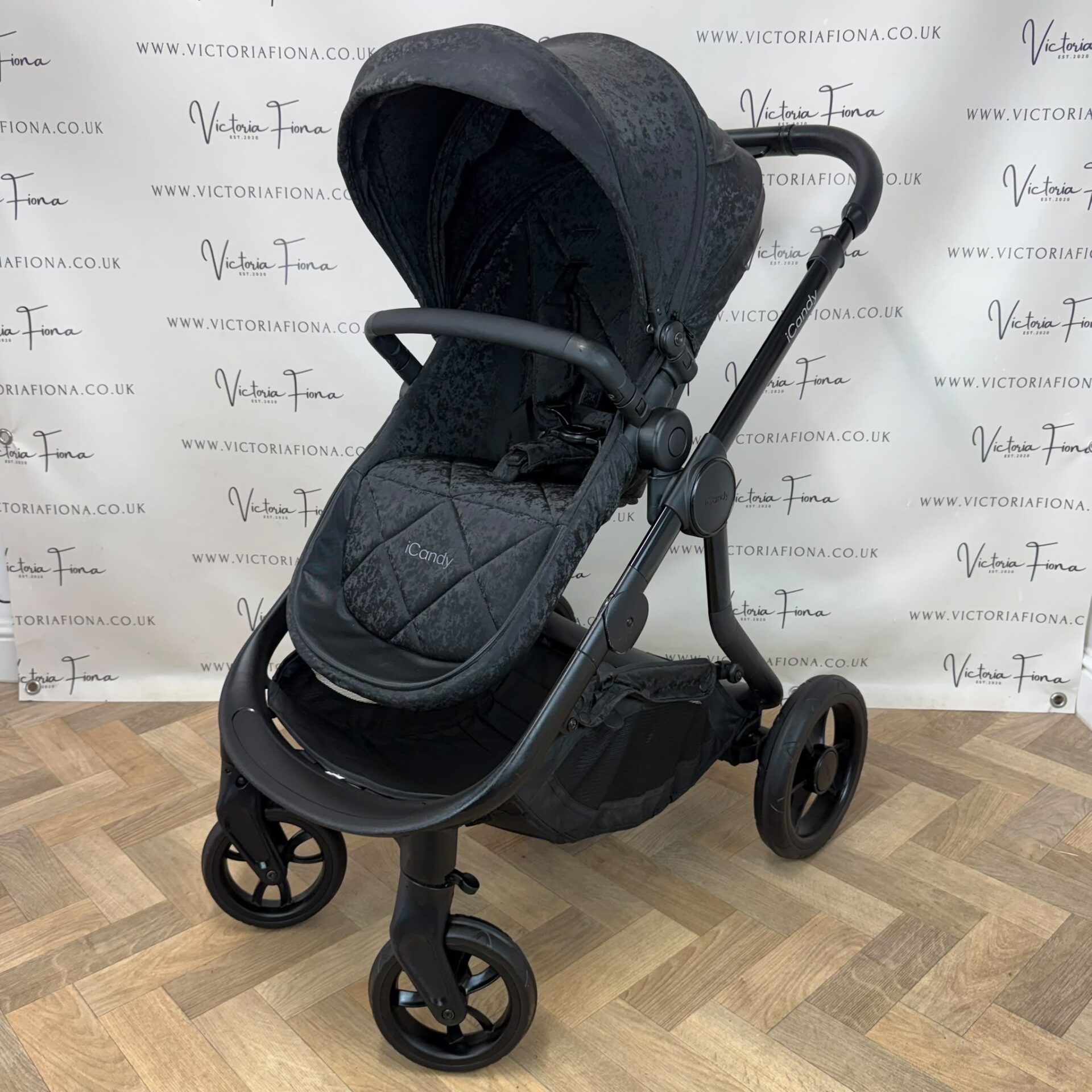 PRELOVED iCandy Orange Carrycot & Pushchair - Crushed Velvet - Image 9