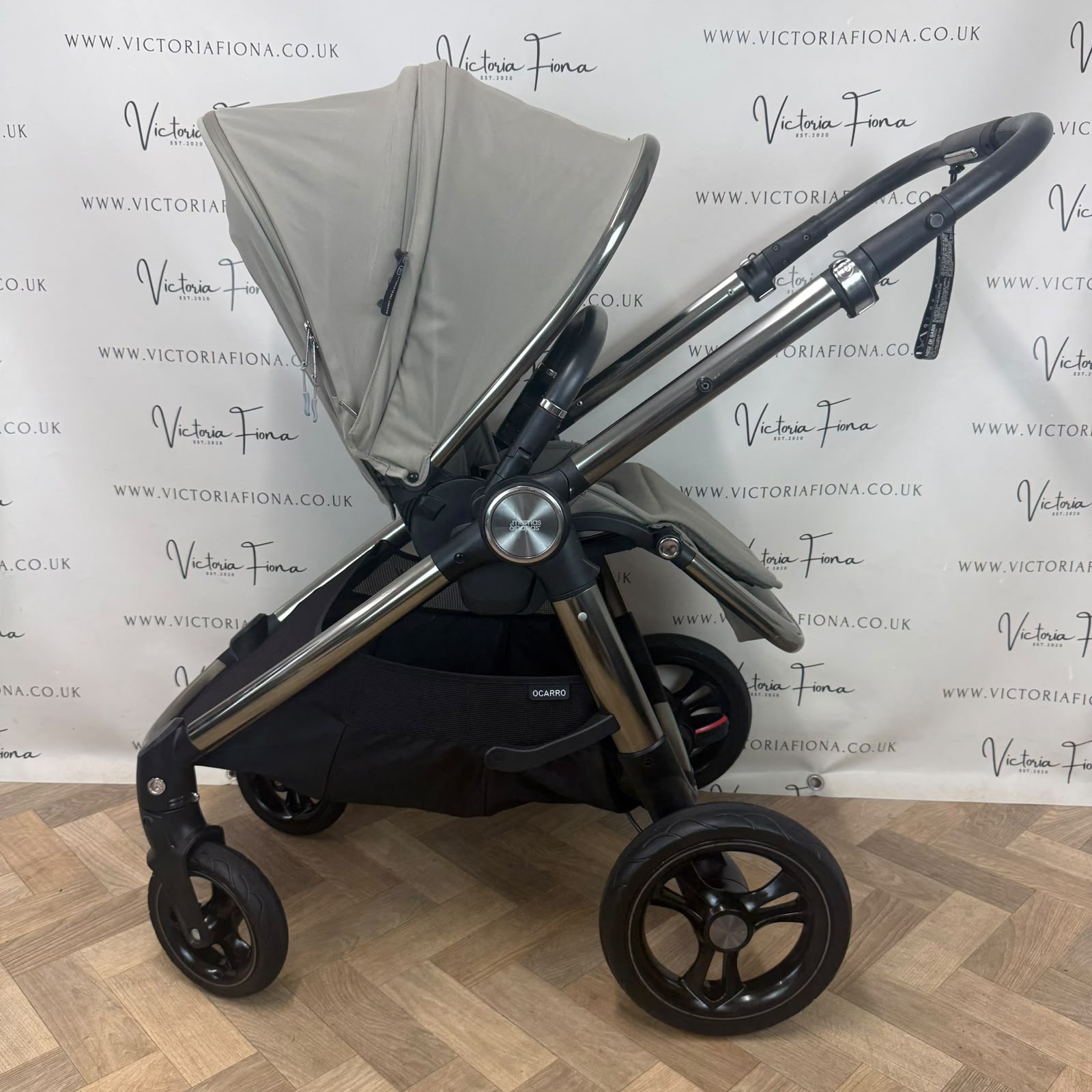 PRELOVED Mamas And Papas Ocarro Pushchair and Carrycot with Maxi Cosi Pebble 360 & Isofix - Everest - Image 6