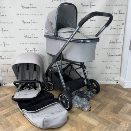 PRELOVED Babystyle Oyster Gravity+ Carrycot & Pushchair - Stone