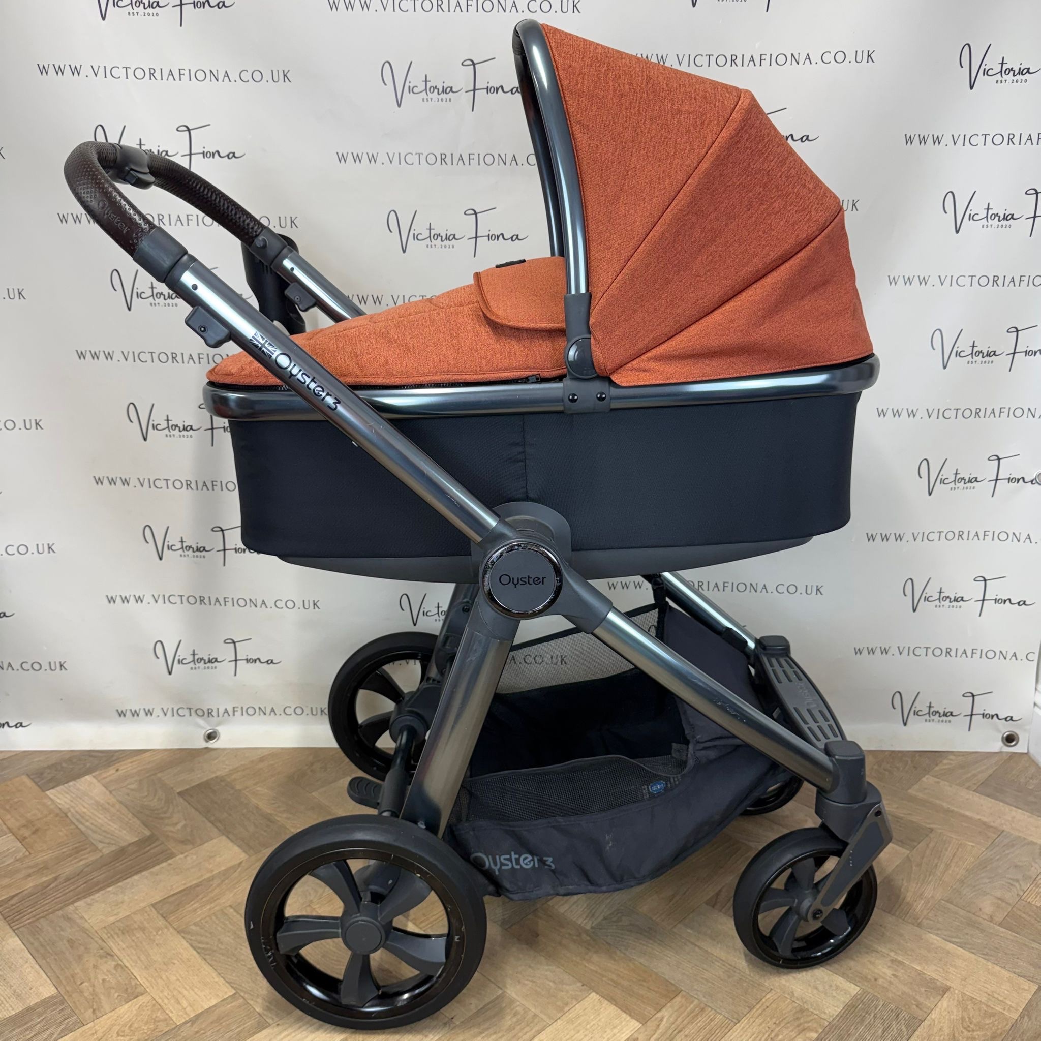 PRELOVED Babystyle Oyster 3 Pushchair & Carrycot - Ember Orange - Image 2