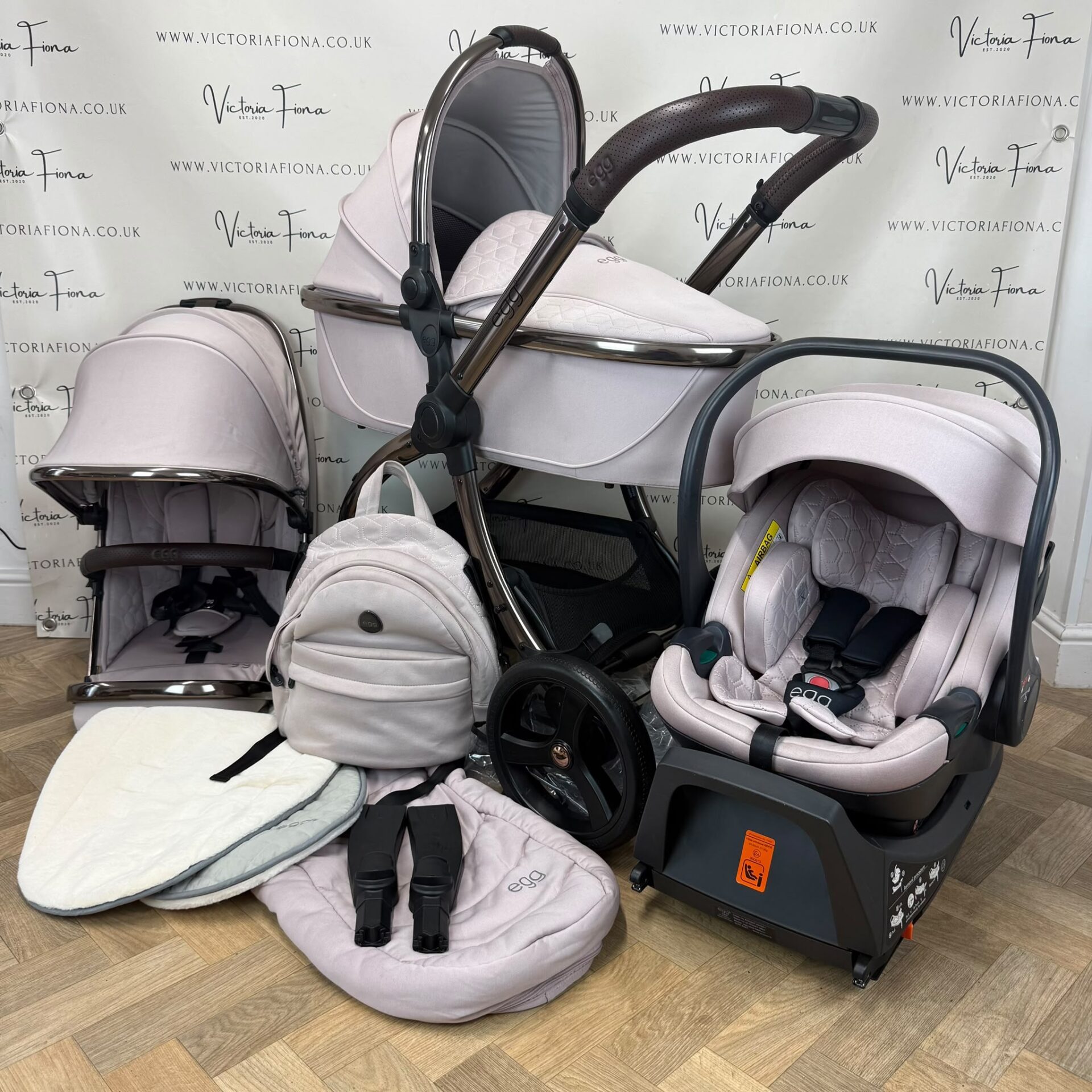 PRELOVED Egg2 Carrycot & Pushchair TRAVEL SYSTEM - Hush Violet