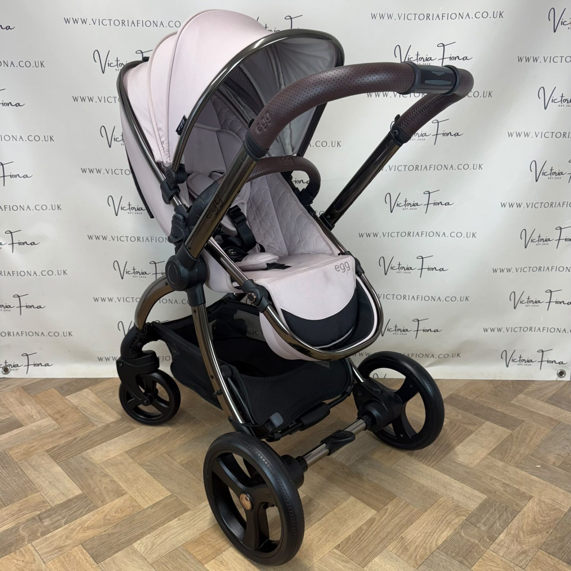 PRELOVED Egg2 Carrycot & Pushchair - Hush Violet - Image 6