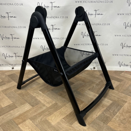 PRELOVED Silver Cross Reef / Dune Carrycot Bassinet Stand - Black