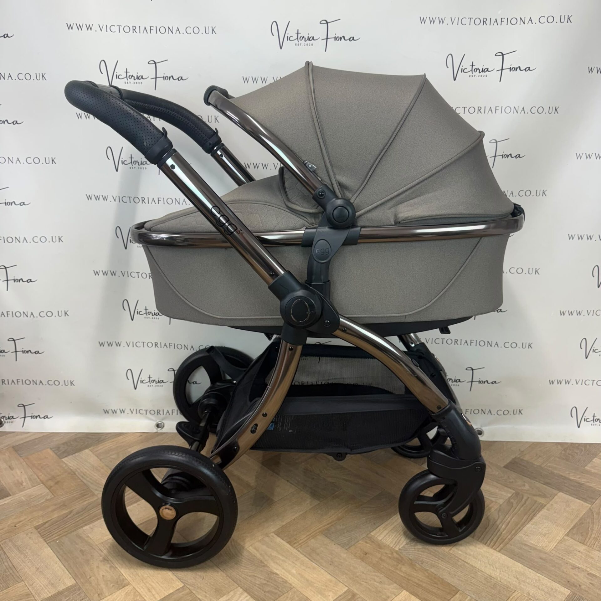 PRELOVED Egg 3 Pushchair & Carrycot – Mink - Image 3