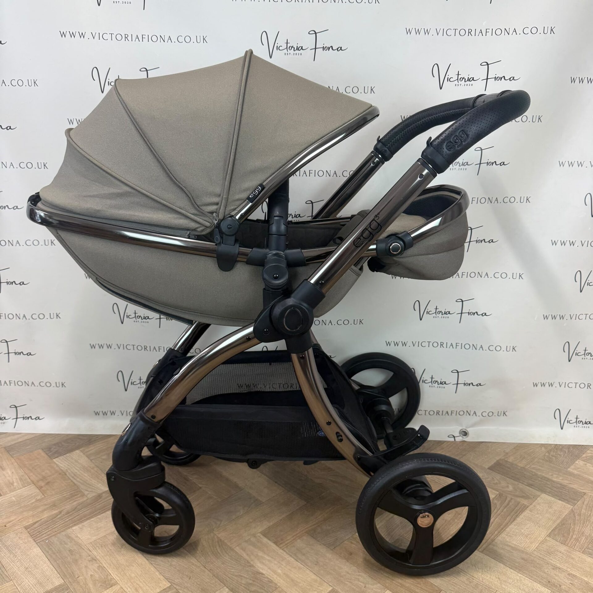 PRELOVED Egg 3 Pushchair & Carrycot – Mink - Image 6