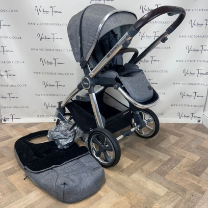 PRELOVED Babystyle Oyster 3 Stroller Pushchair - 0-22kg - Mercury Mirror