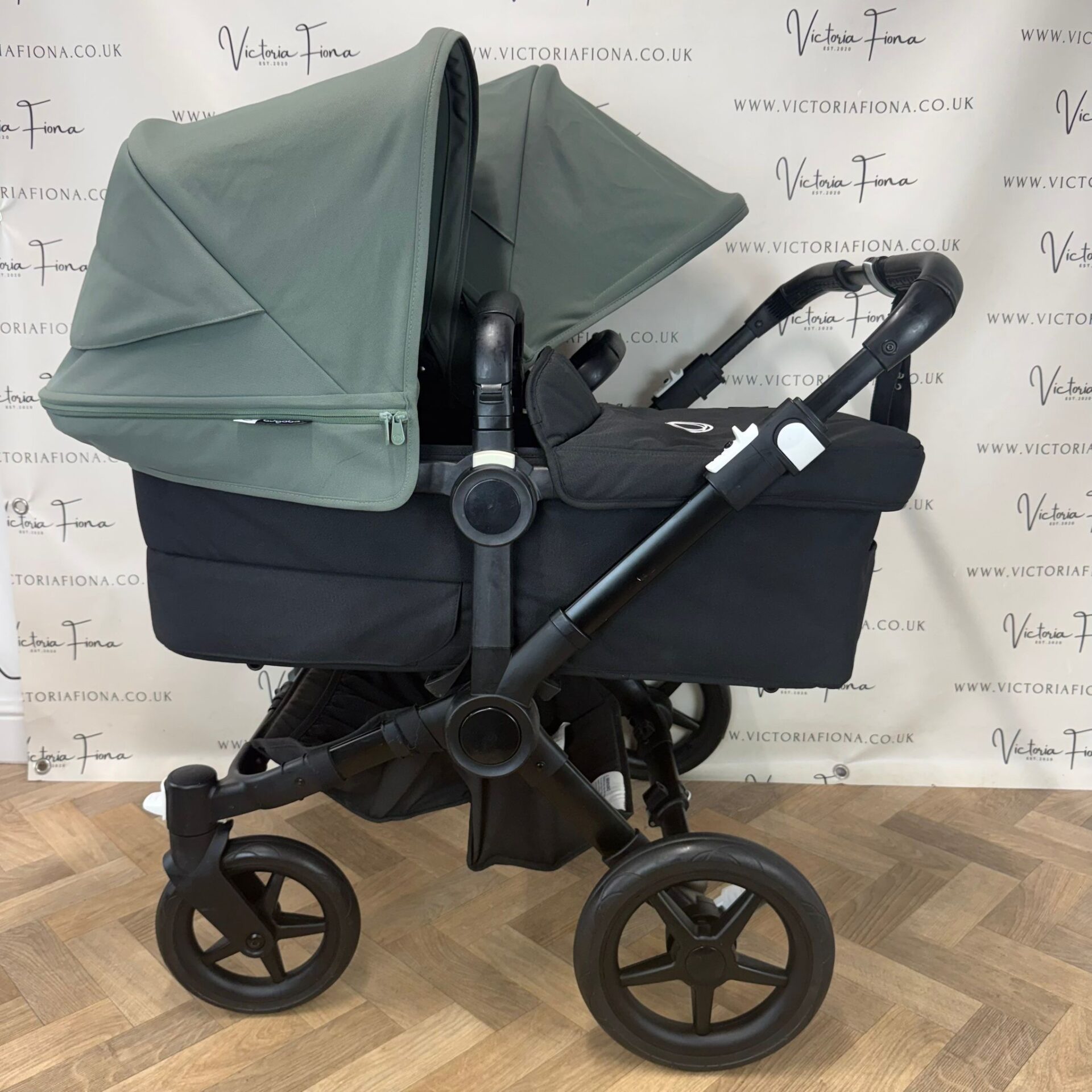 PRELOVED Bugaboo Donkey 5 DUO Double Pushchair - Forest Green with Black Chassis - Image 3