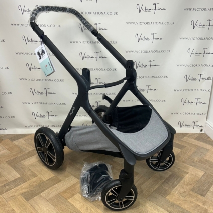 NEW Nuna Demi Grow Chassis with Wheels - Grey