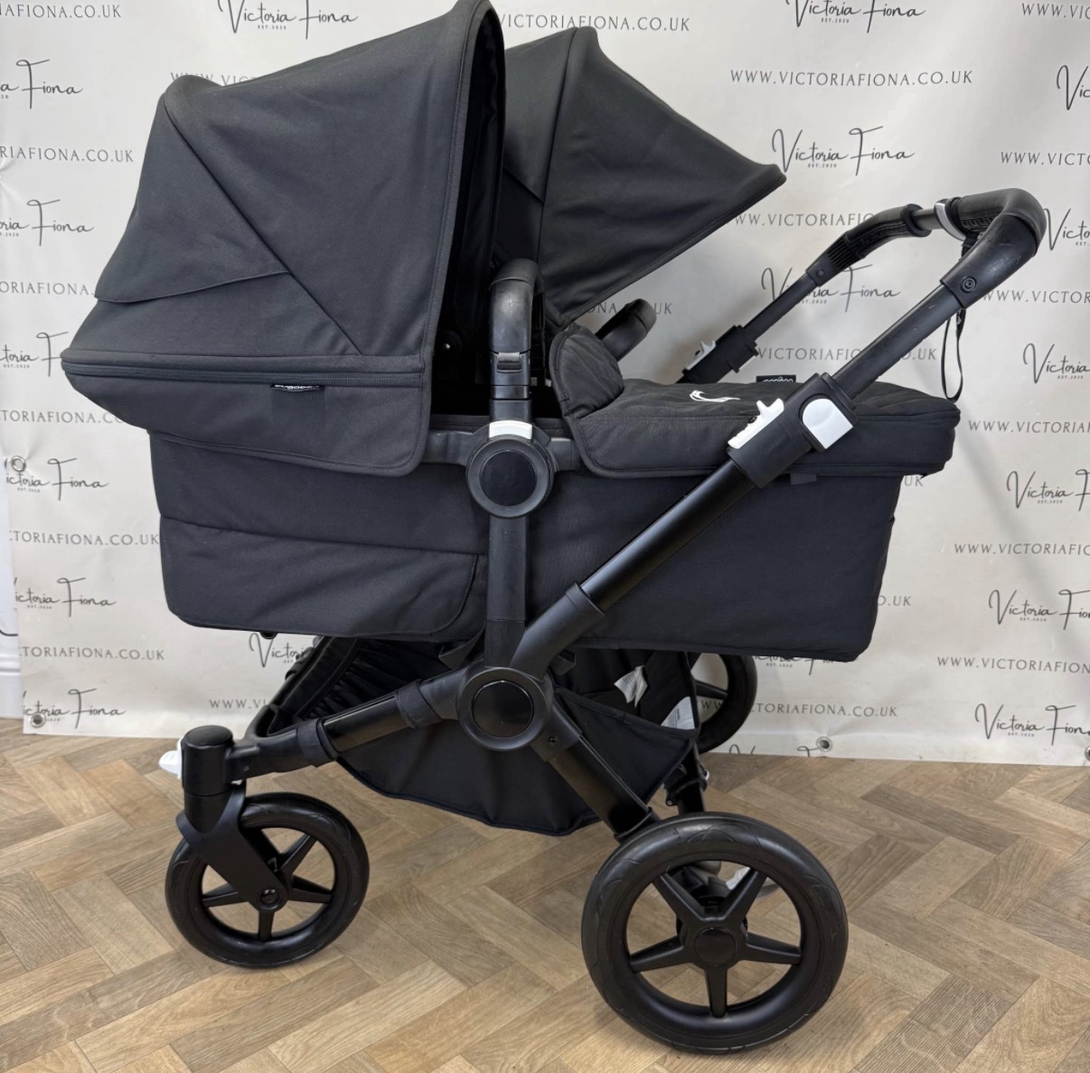 PRELOVED Bugaboo Donkey 5 DUO Double Pushchair - Black with Black Chassis - Image 2