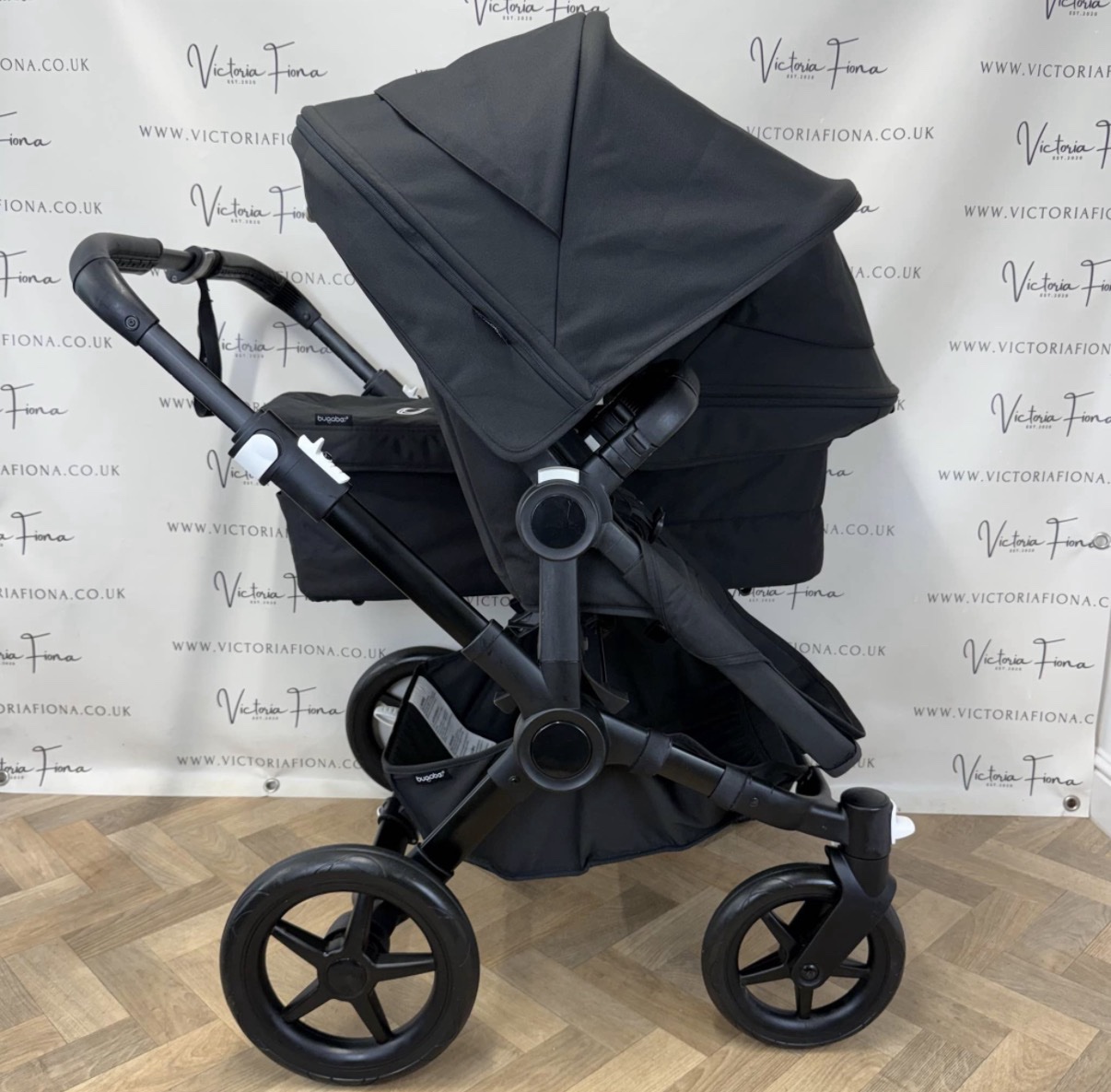 PRELOVED Bugaboo Donkey 5 DUO Double Pushchair - Black with Black Chassis - Image 3