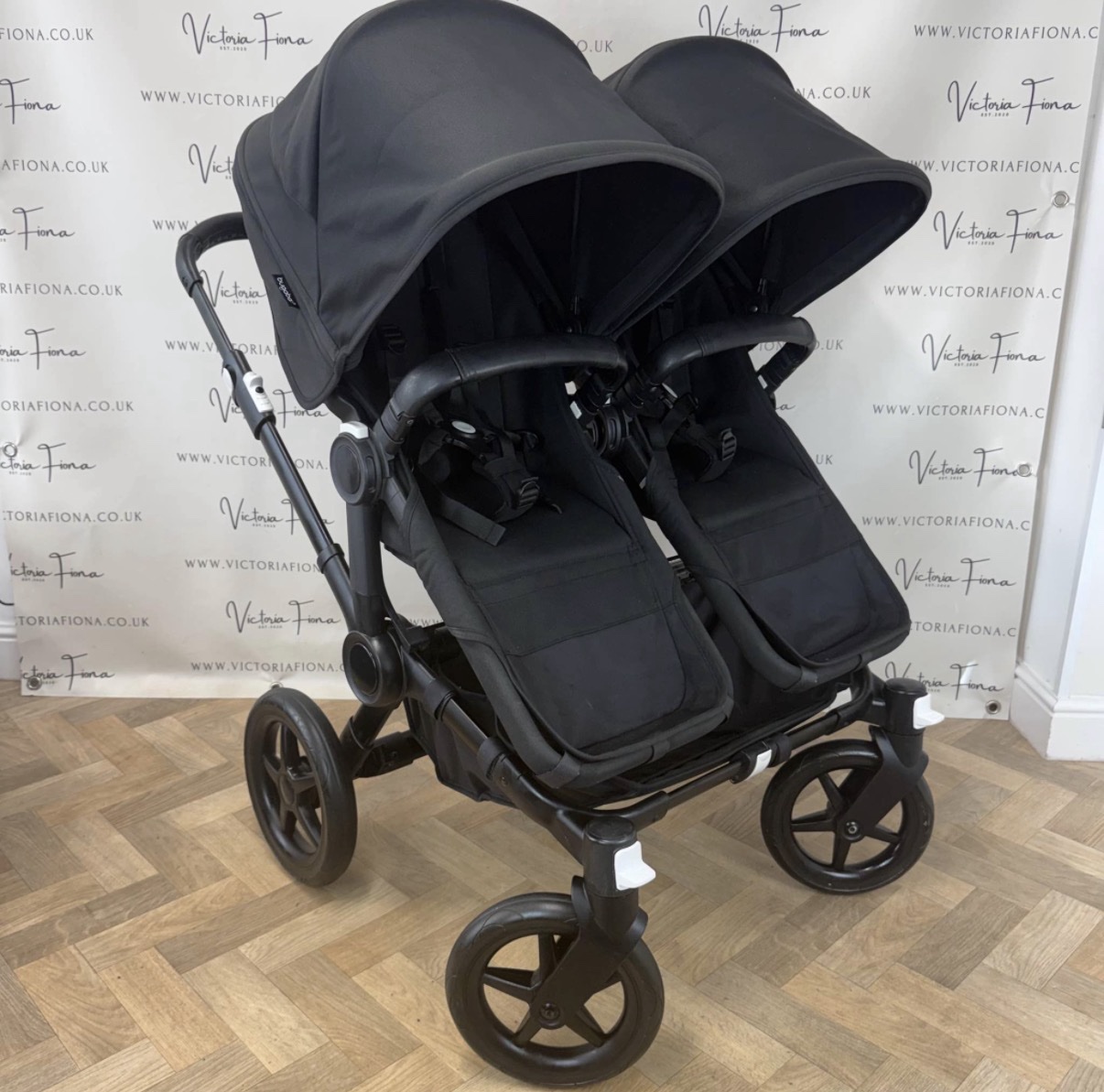 PRELOVED Bugaboo Donkey 5 DUO Double Pushchair - Black with Black Chassis - Image 9