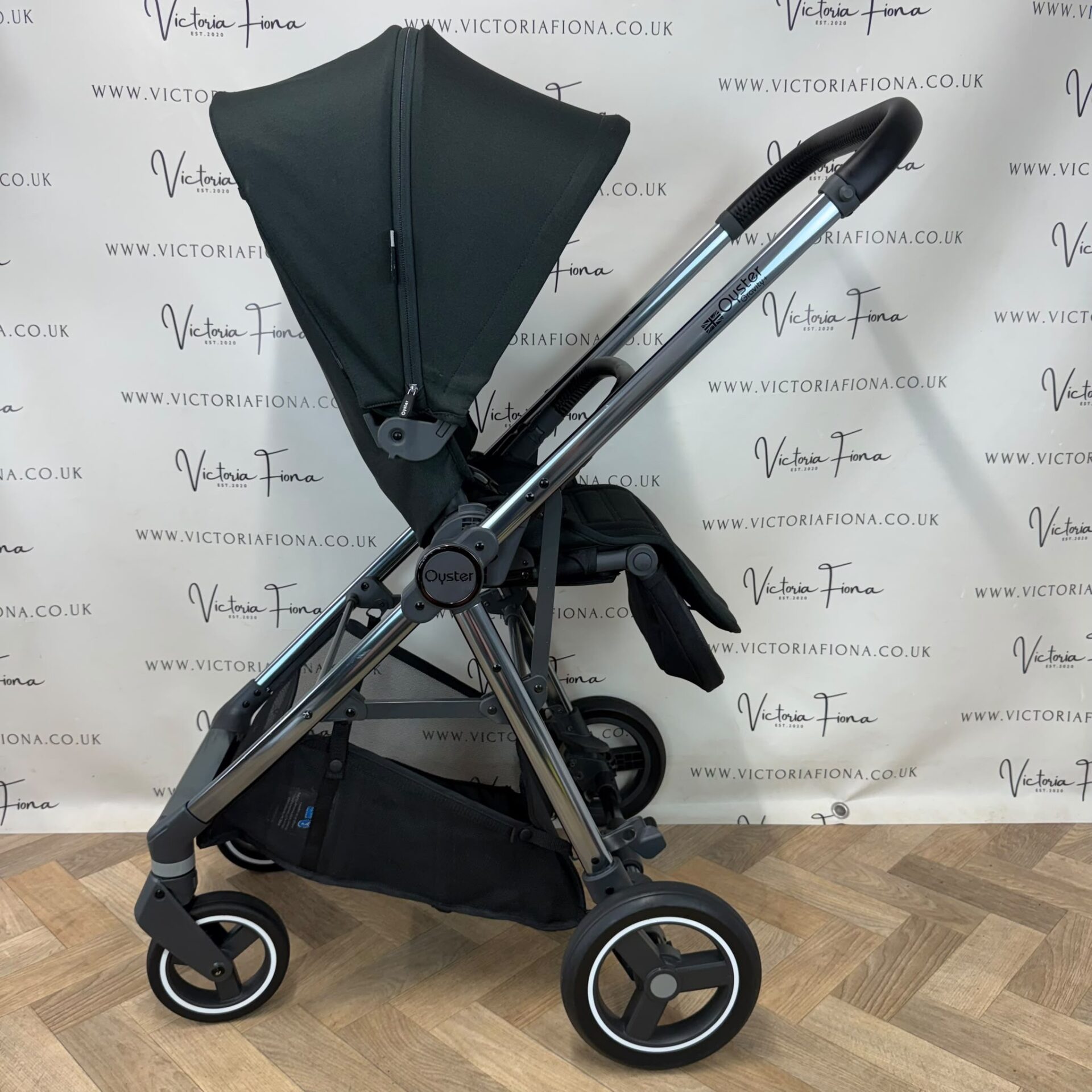 PRELOVED Babystyle Oyster Gravity+ Stroller - Black Olive - Image 3