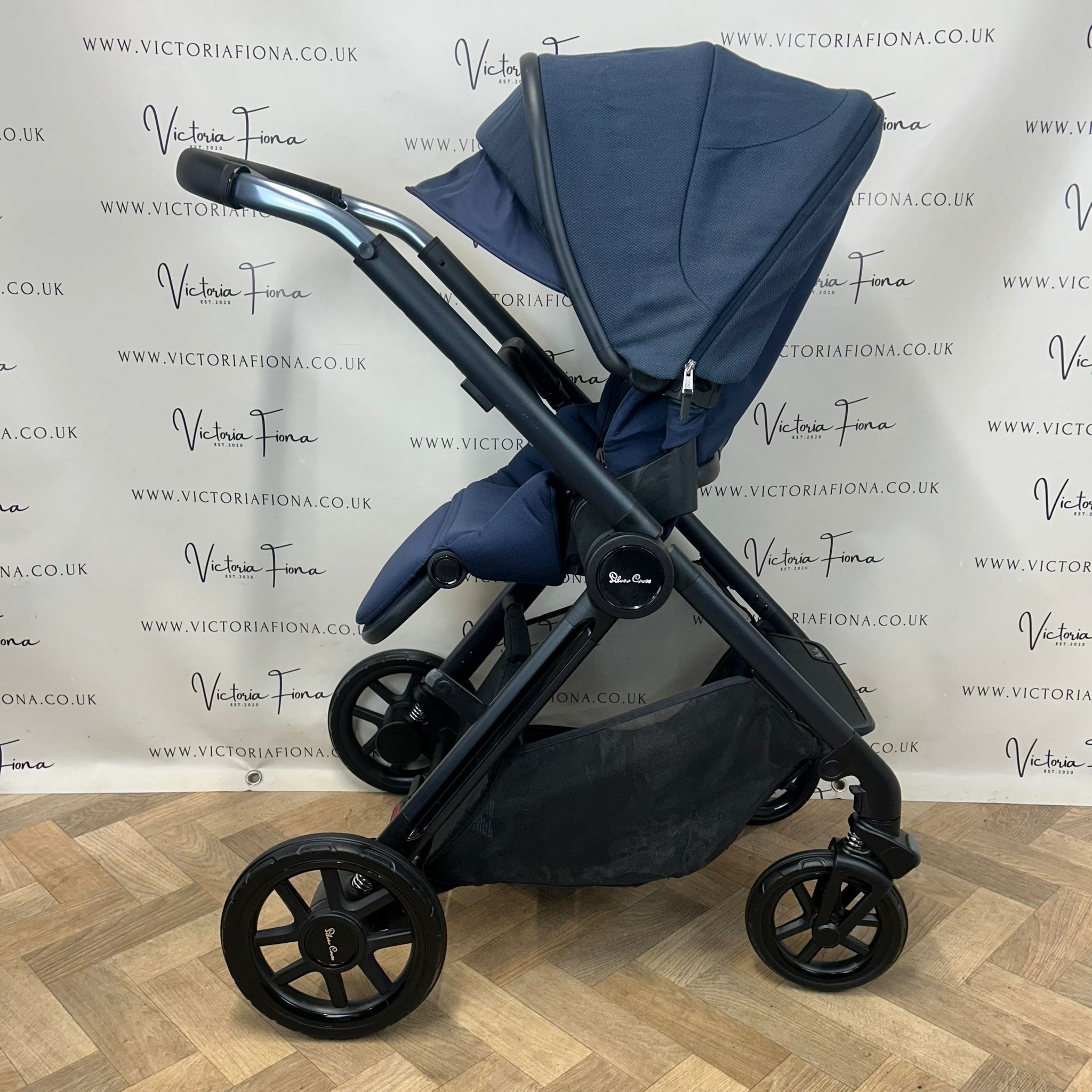 PRELOVED Silver Cross Reef Carrycot, Pushchair & Car Seat - Neptune Blue - Image 7