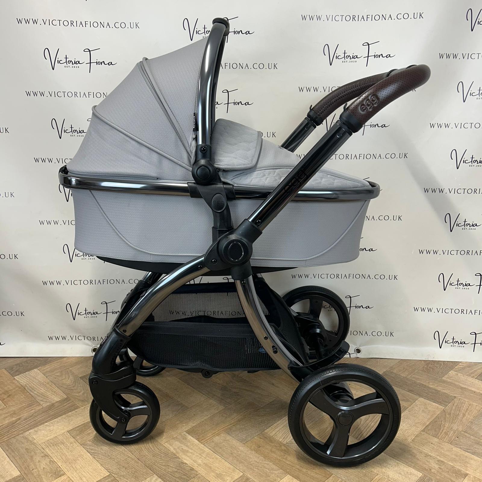 PRELOVED Egg 3 Pushchair & Carrycot - Glacier - Image 2
