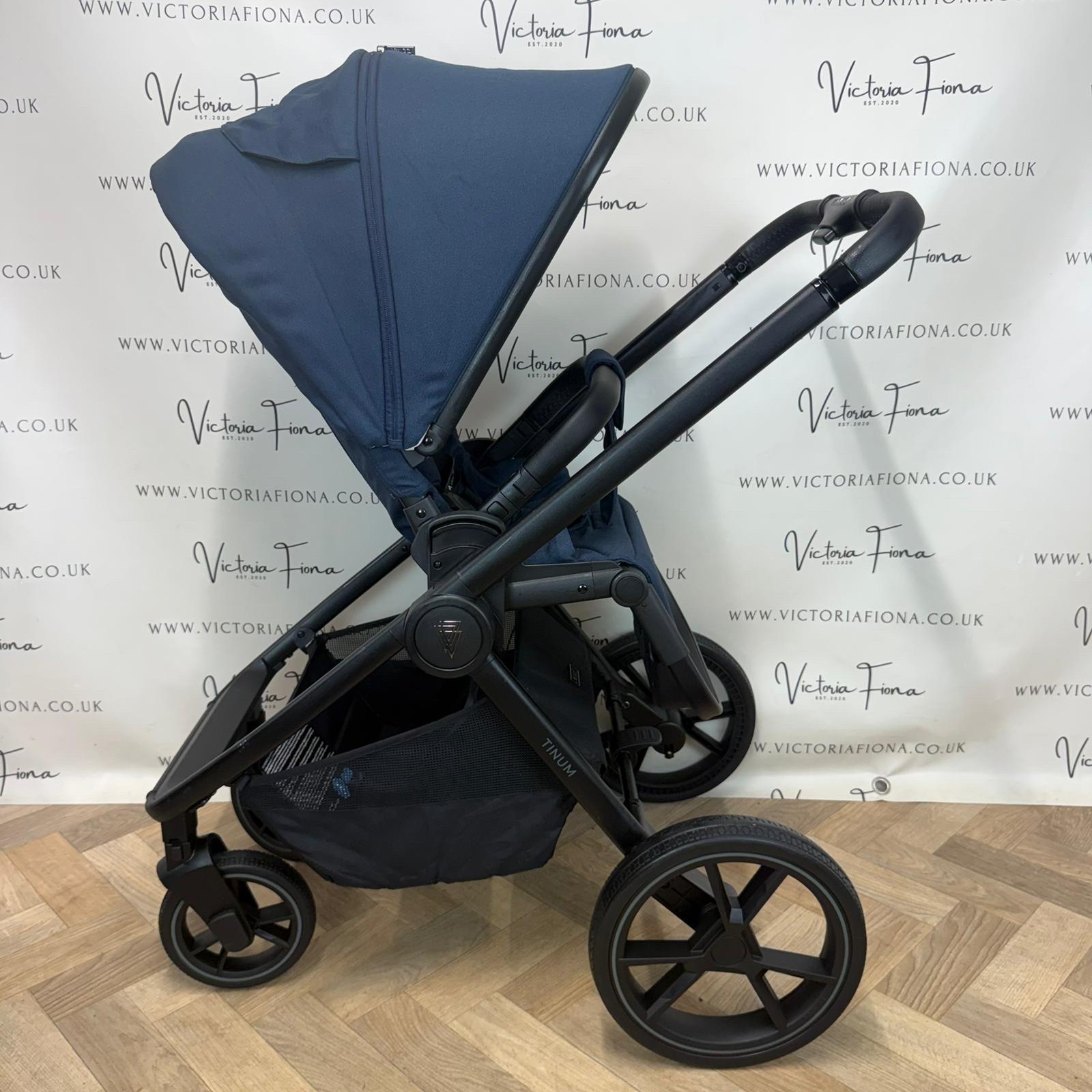 PRELOVED Venicci Tinum Edge 3 in 1 Carrycot & Pushchair - Ocean Blue - Image 8