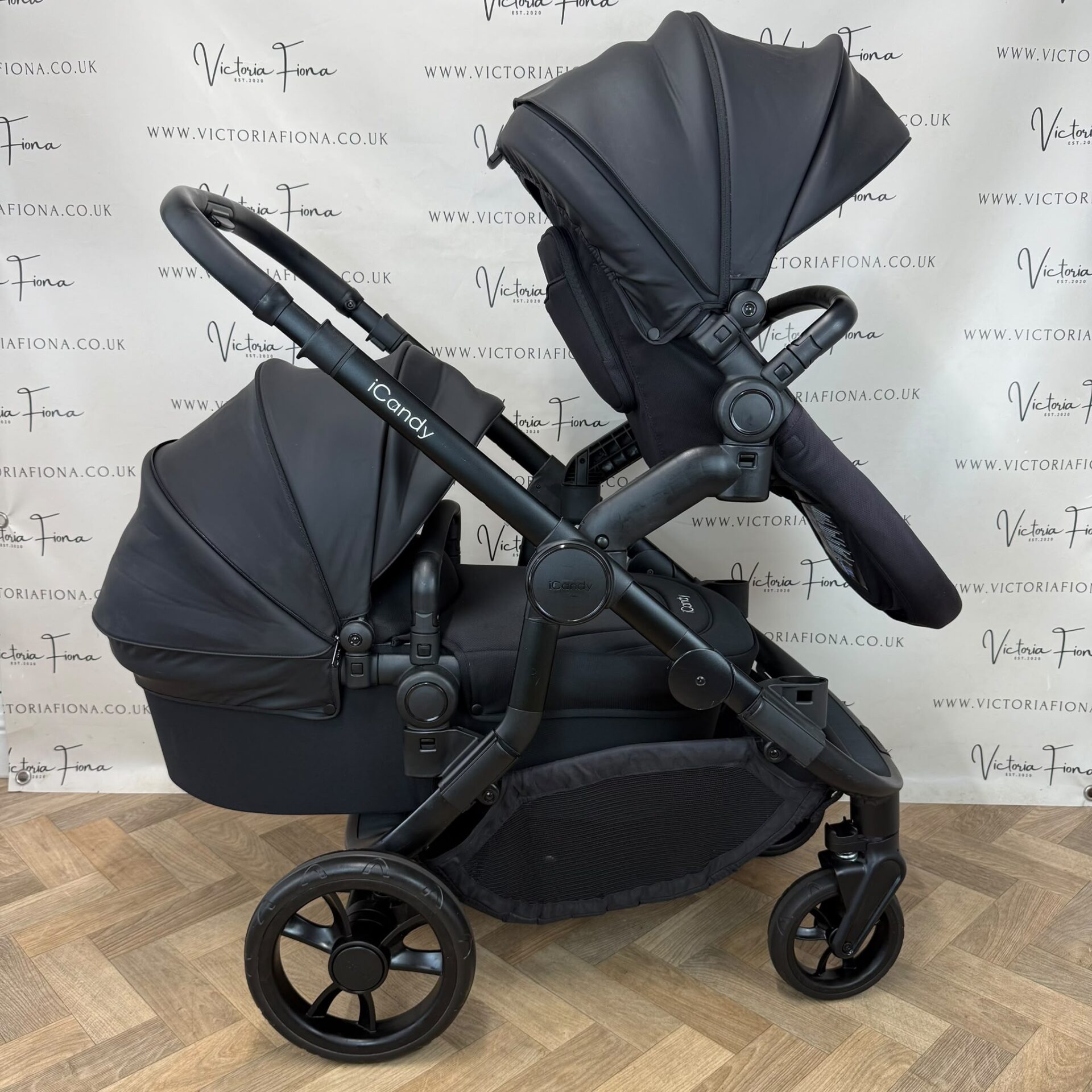 PRELOVED iCandy Orange 4 Carrycot & DOUBLE Pushchair - All Black - Image 2